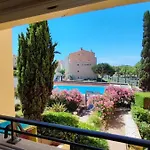 아파트 Avec Piscine, Entre Plage, Port Et Falaises