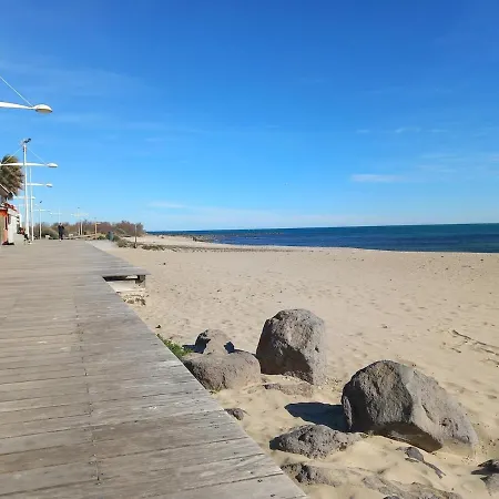 Apartament Avec Piscine, Entre Plage, Port Et Falaises *