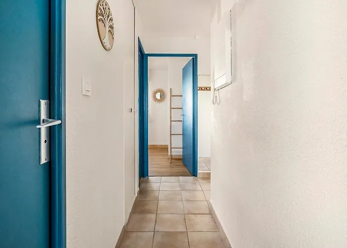 Avec Piscine, Entre Plage, Port Et Falaises Apartment Agde